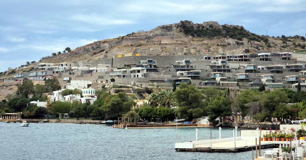 Bodrum’da Rant Uğruna Doğa ve Tarihi Yok Eden Proje